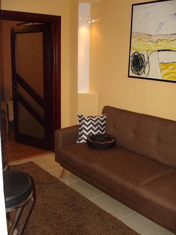 Apartament Central Piatra Neamţ 外观 照片
